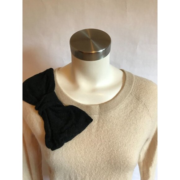 Kate Spade Tan Sweater W/ Black Oversized Bow, Size XS - Picture 2 of 9